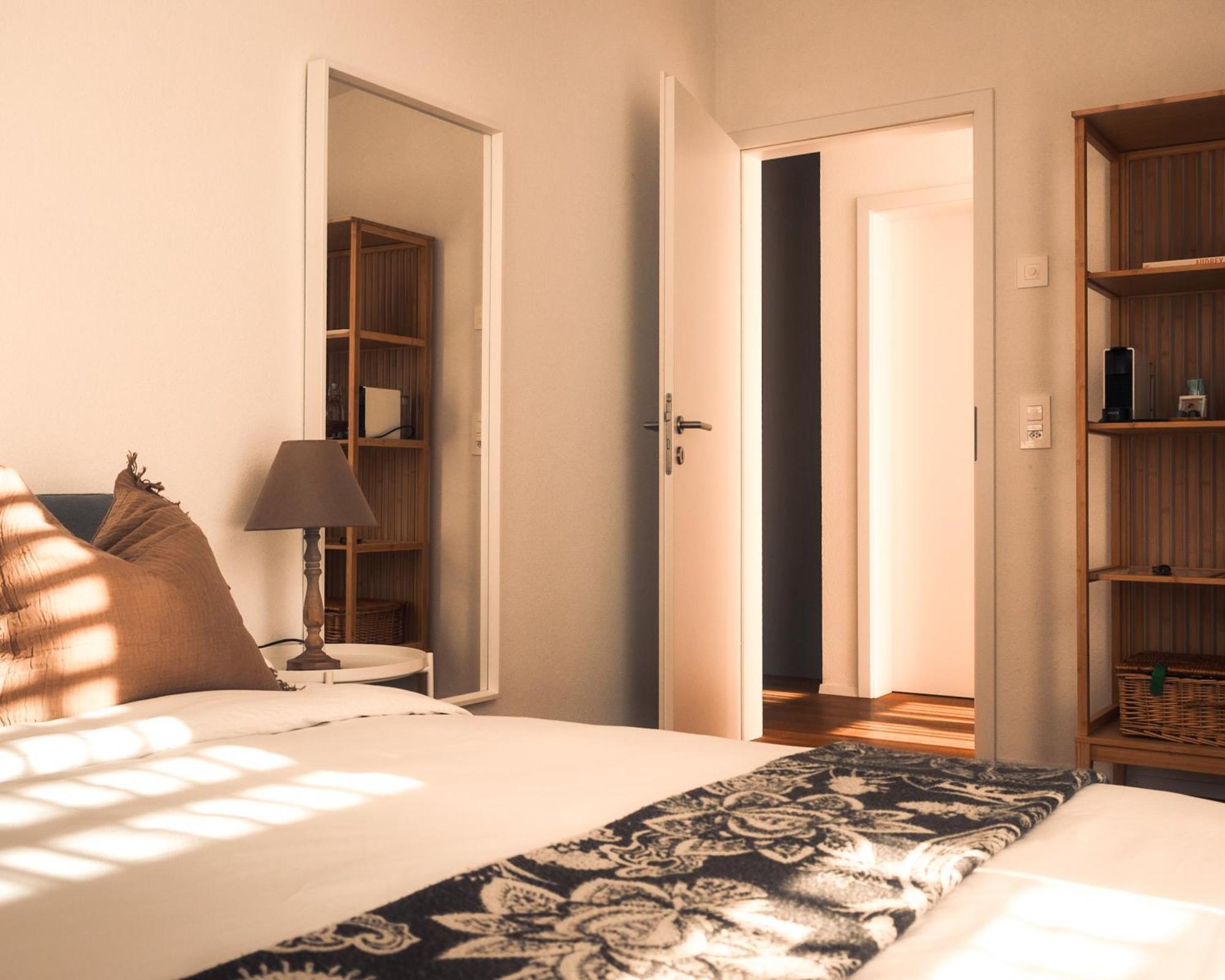 Lakeview Guesthouse With Two Bedrooms & Private Bathroom Chatillon  Ngoại thất bức ảnh